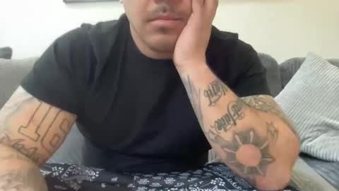 Snapshot of dtfandrecord chatting on 03.22.26 dtfandrecord online show from 03.22.26