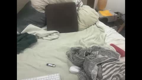 Snapshot of dudebrocuz69 chatting on 03.05.26 Dude online show from 03.05.26