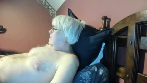 Doug online show from 10.27.25