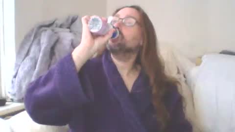 Snapshot of dukenucum73 chatting on 10.12.25 chris online show from 10.12.25