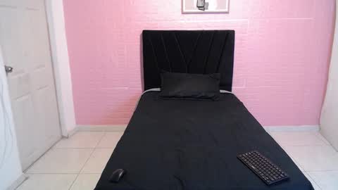 Snapshot of dulce1609 chatting on 11.26.25 dulce1609 online show from 11.26.25