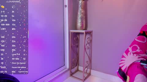 dulce__fiore07 online show from 09.16.25