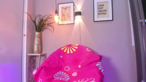 dulce__fiore07 online show from 09.17.25