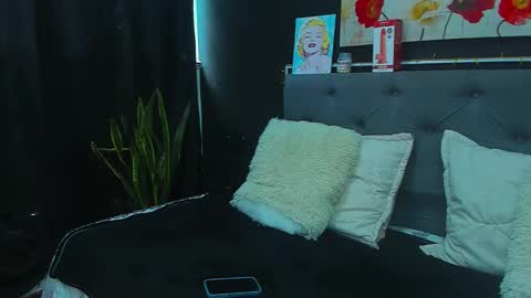 Snapshot of dulce_celeste15 chatting on 01.26.25 C E L E S T E online show from 01.26.25