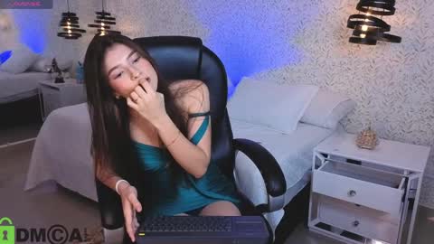 dulce_isabel_ online show from 04.01.26