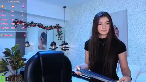 Snapshot of dulce_isabel_ chatting on 07.16.26 dulce_isabel_ online show from 07.16.26