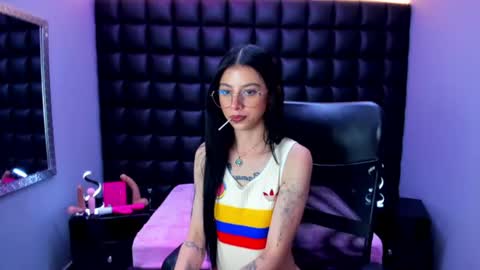 Snapshot of dulce_miiaa chatting on 07.03.26 dulce_miiaa online show from 07.03.26