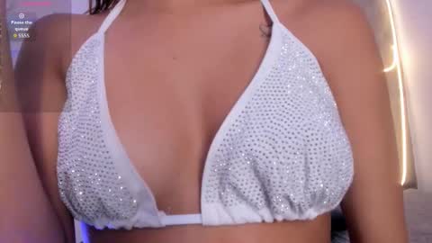 dulce_quintana online show from 11.24.25