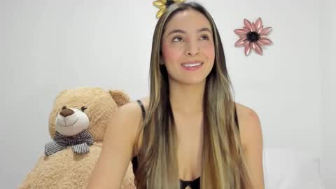 Snapshot of dulce_roberts_ chatting on 01.14.25 Dulce  online show from 01.14.25