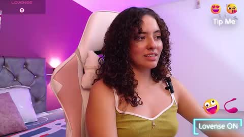 dulcee_gaby online show from 10.28.25