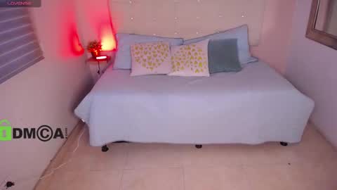 Dulce Rose online show from 03.10.25