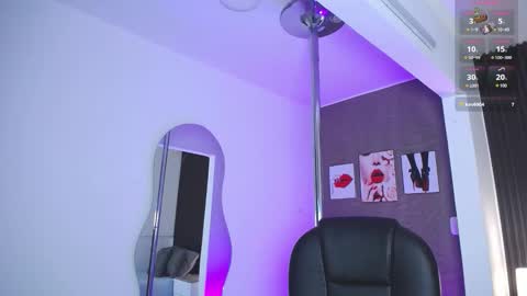 Dulce Rose online show from 10.30.25