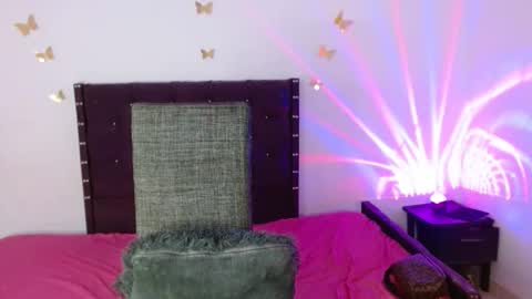 dulcesexy18 online show from 04.19.26
