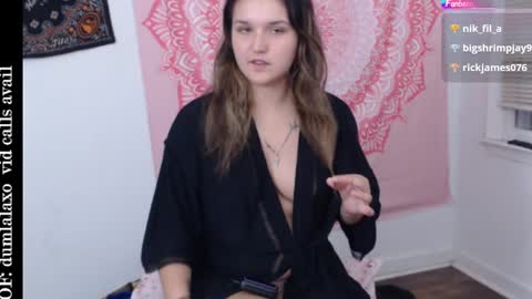 Snapshot of dumlala chatting on 10.05.25 the only advantage you have over me is that u can kiss my ass and i cant  online show from 10.05.25