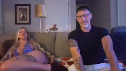 Snapshot of duo20 chatting on 10.23.25 DUO2069 online show from 10.23.25