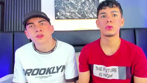 Snapshot of duolust chatting on 11.15.25 Thomas and Noah online show from 11.15.25