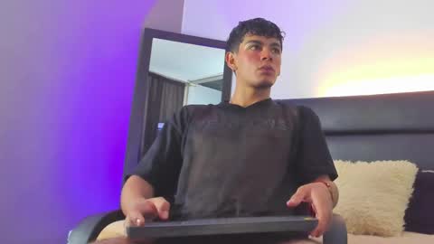 Thomas and Noah online show from 05.03.26