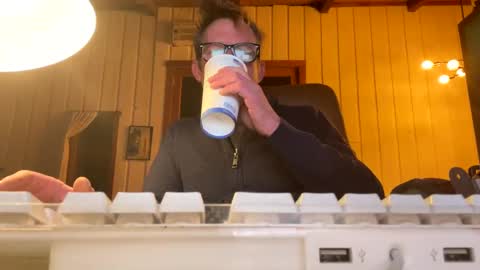 Snapshot of durakbrina chatting on 01.28.25 Durakbrina online show from 01.28.25