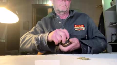 Snapshot of durakbrina chatting on 12.16.25 Durakbrina online show from 12.16.25