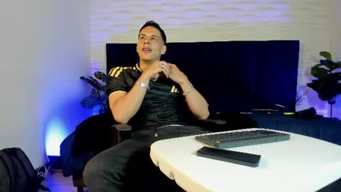 Dustin Sonne online show from 07.04.26