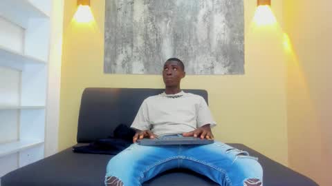 DUSTIN online show from 12.15.25