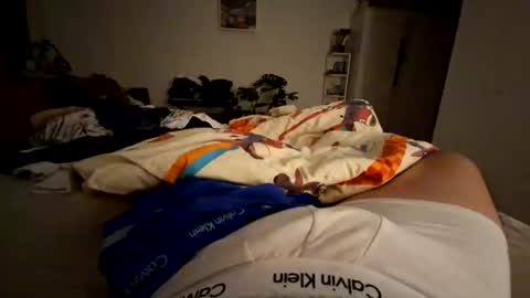 Snapshot of dustinderek chatting on 04.08.26 dustinderek online show from 04.08.26