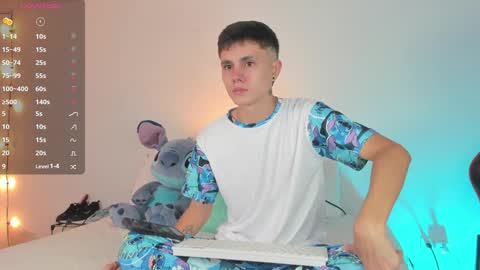 Snapshot of dustinlevine chatting on 01.16.25 Dustin Levy online show from 01.16.25