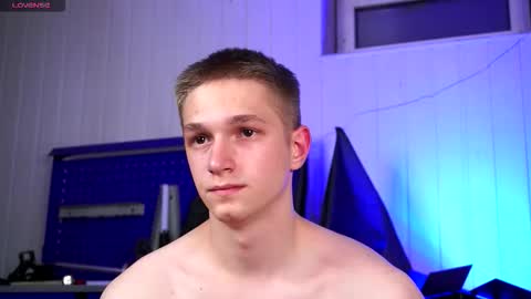 Dustyn online show from 10.31.25