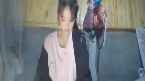 Snapshot of dusy_show chatting on 12.14.25 dusy_show online show from 12.14.25