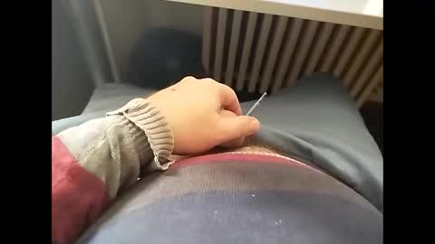 Snapshot of dwizziz chatting on 12.18.25 Ivan online show from 12.18.25