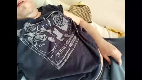 Snapshot of dwizziz chatting on 03.13.26 Ivan online show from 03.13.26