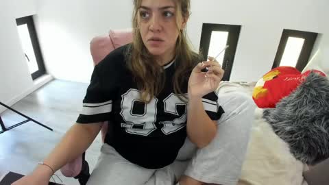 Snapshot of dyanakaylin chatting on 05.19.26 dayana online show from 05.19.26