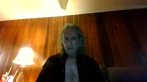 Snapshot of dyankee68 chatting on 12.14.25 dyankee68 online show from 12.14.25