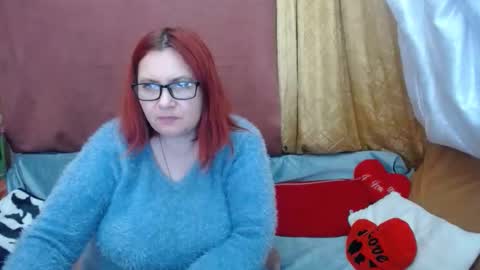 Snapshot of dyannelovee chatting on 05.15.26 Dyanne online show from 05.15.26