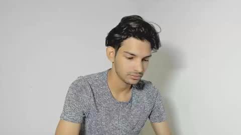 Snapshot of dylan_hoot chatting on 09.14.25 Dylan online show from 09.14.25