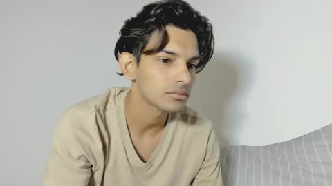 Snapshot of dylan_hoot chatting on 10.16.25 Dylan online show from 10.16.25