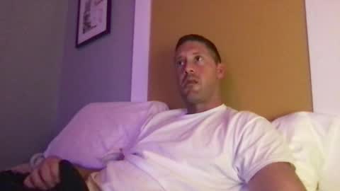 Snapshot of dylan_thick chatting on 10.21.25 Dylans ThicK online show from 10.21.25