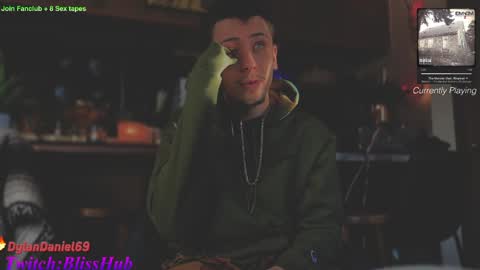 Dylan Daniel 7.8 online show from 01.16.25