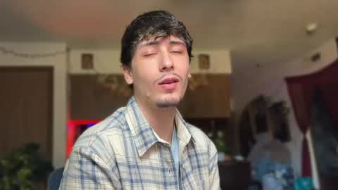 Dylan Daniel 7.8 online show from 10.05.25