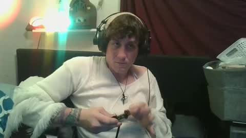 Aurora online show from 01.08.25