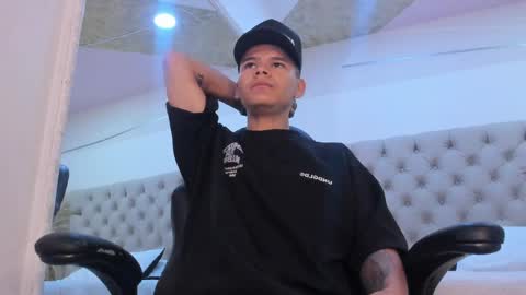 dylanroyce_ online show from 04.26.26