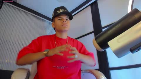 dylanroyce_ online show from 05.02.26