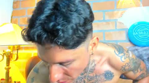 D Y L A N online show from 02.16.25