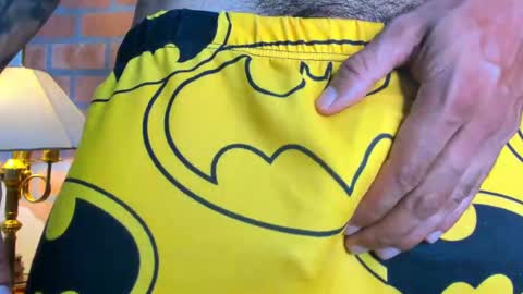 D Y L A N online show from 02.20.25