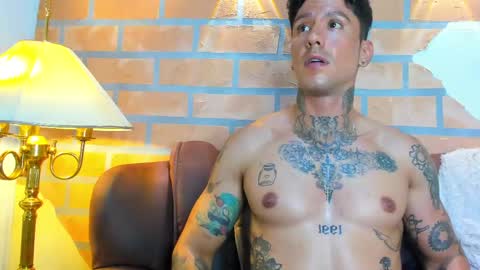 D Y L A N online show from 03.02.25