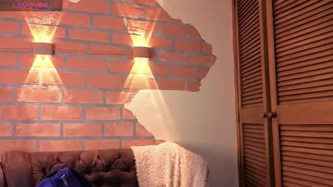 D Y L A N online show from 12.04.25