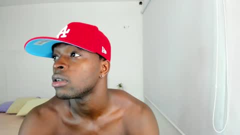 Dylan Taylor online show from 01.21.25