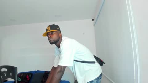 Dylan Taylor online show from 02.08.25