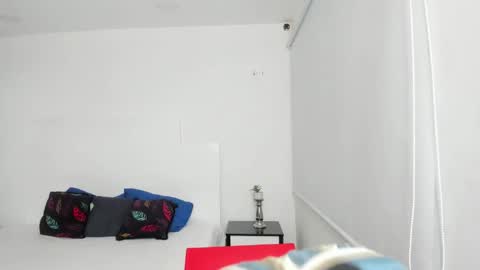 Dylan Taylor online show from 02.11.25