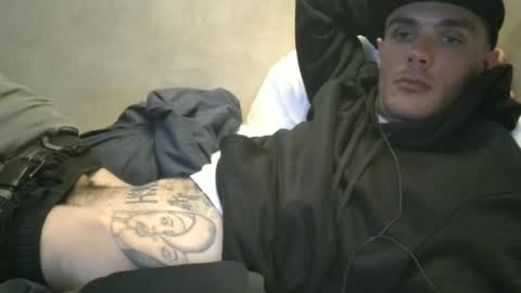 Snapshot of dylp400 chatting on 12.27.24 dylp400 online show from 12.27.24